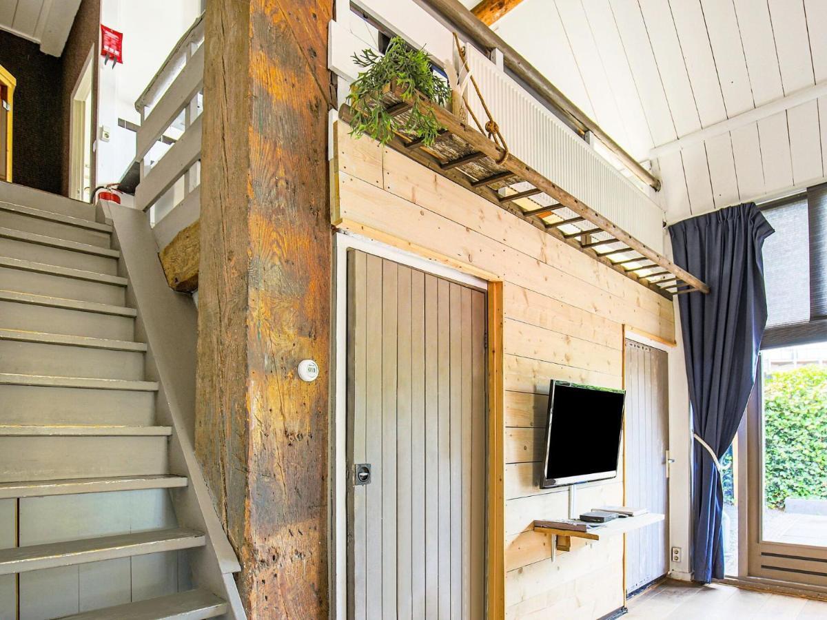 Vila Traditional Farmhouse In Egmond Aan Den Hoef With Sauna Rinnegom Exteriér fotografie